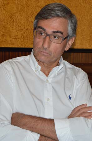 Pablo Borrega, jefe de Oncología del Complejo Hospitalario Universitario de Cáceres