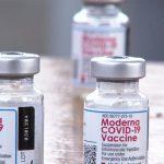 Moderna inicia el estudio para probar su vacuna en menores de 12 años